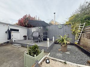 Photo 9- click for photo gallery